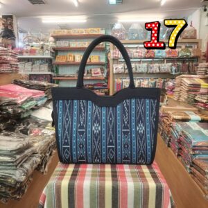 👜🧬กระเป๋าถืองานผ้าฝ้ายพิมพ์ลาย ผ้าพิมพ์ครามลายไทย ทรงเว้าตรงกลาง หรือทรงปากหยัก👜🧬 - Image 18