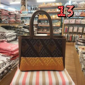 👜🟦🧓กระเป๋าถือคนแก่ ทรงสี่เหลี่ยมใบใหญ่ งานผ้าฝ้ายพิมพ์คราม ลายไทย ลายขอ(พระราชทาน) ลายกราฟฟิก👜🟦🧓 - Image 14