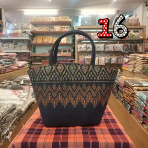 👜🏺🍁กระเป๋าถือรูปทรงกระถางใบเล็ก งานผ้าฝ้ายลายไทย ผ้าพิมพ์คราม 👜🏺🍁 - Image 18