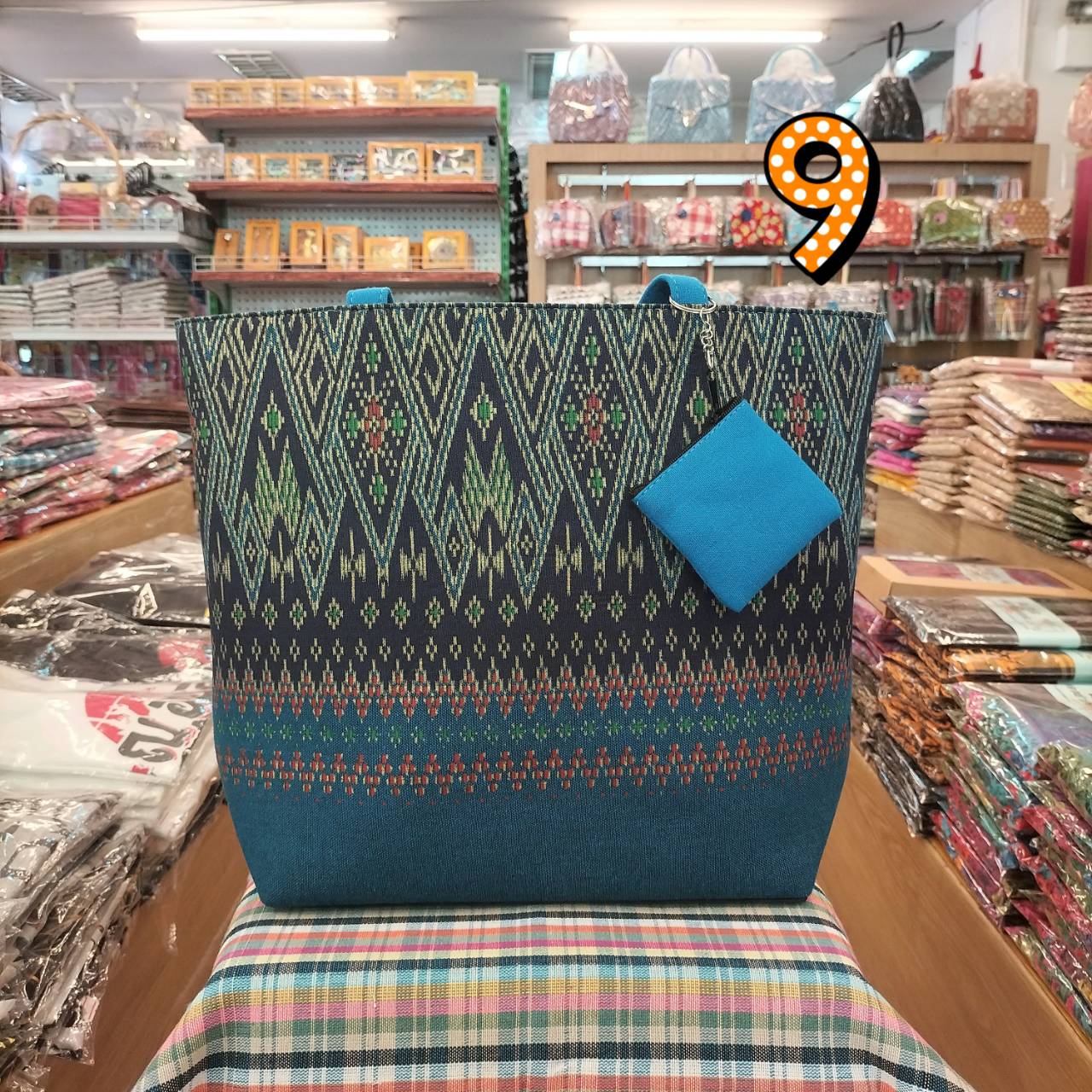 กระเป๋าถือสะพายไหล่ ทรงปากตรงใบใหญ่พร้อมแถมกระเป๋าสตางค์น้อย - Image 30