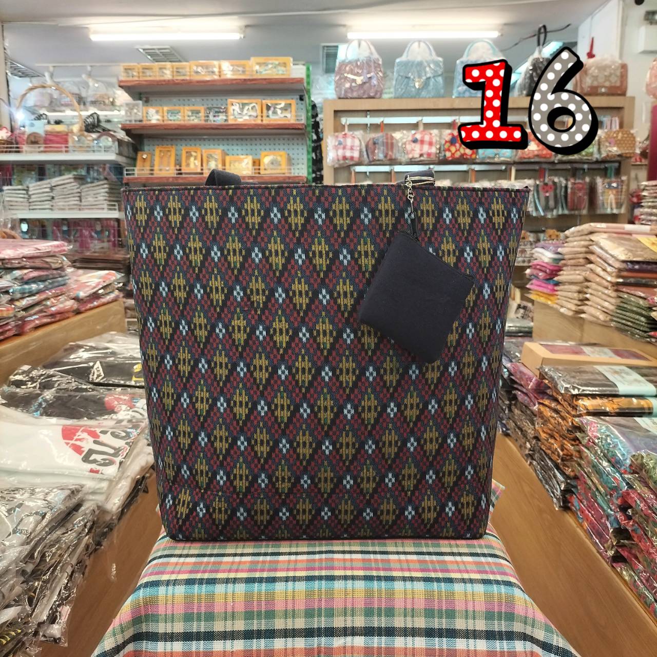 กระเป๋าถือสะพายไหล่ ทรงปากตรงใบใหญ่พร้อมแถมกระเป๋าสตางค์น้อย - Image 17