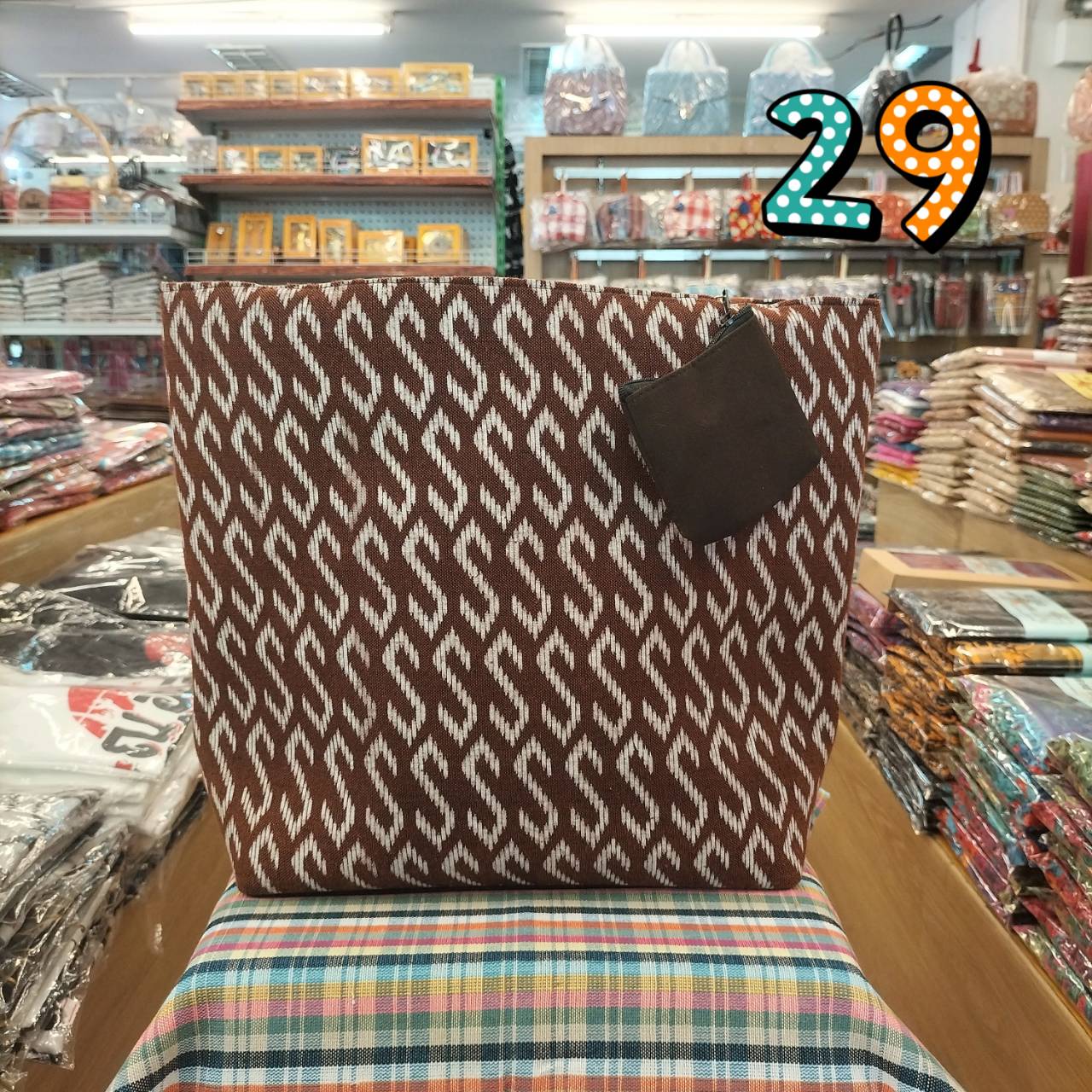 กระเป๋าถือสะพายไหล่ ทรงปากตรงใบใหญ่พร้อมแถมกระเป๋าสตางค์น้อย - Image 5