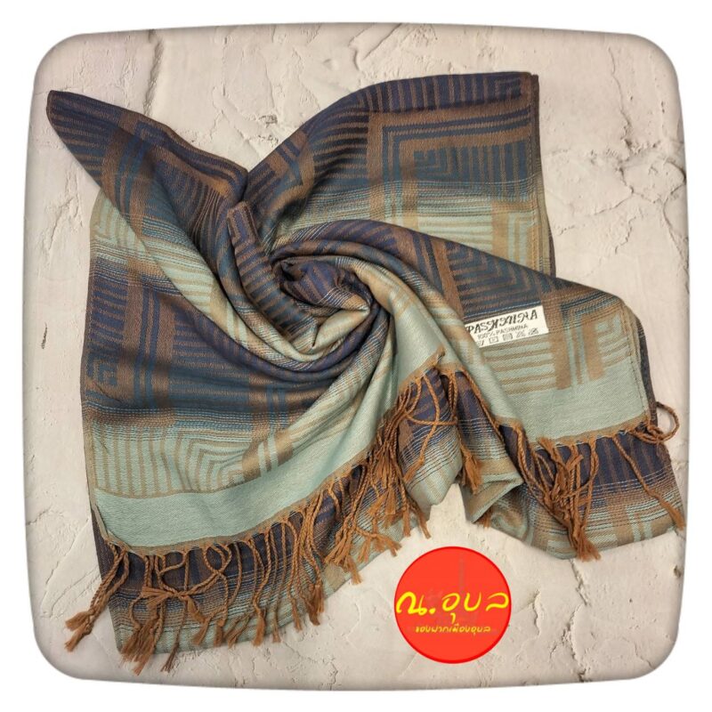🧱📈ผ้าคลุมไหล่ ผ้าฝ้าย Pashmina ลายกราฟฟิกเขาวงกต ชายพู่สีน้ำตาลทอง🧱📈 📌📌สินค้าไม่ได้แพคใส่กล่อง แพคเกจถุงแก้วใสธรรมดา📌📌